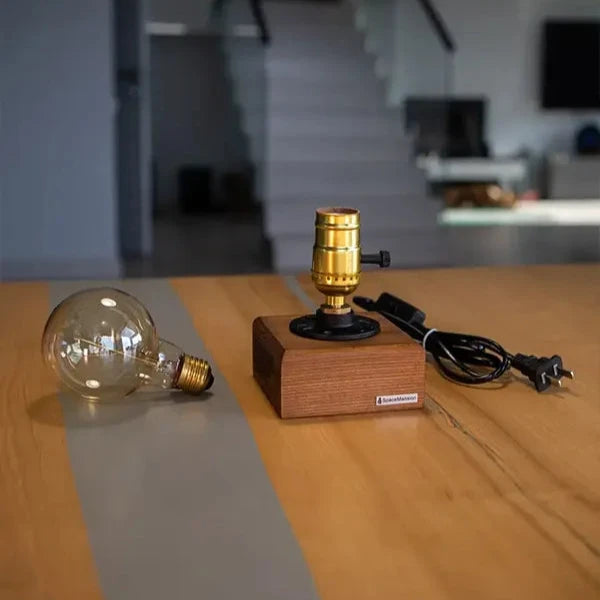 Wood Lamp